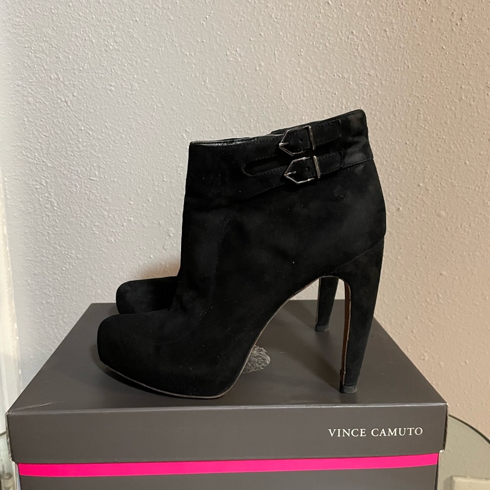 Vince Camuto Black Boots/ankle booties